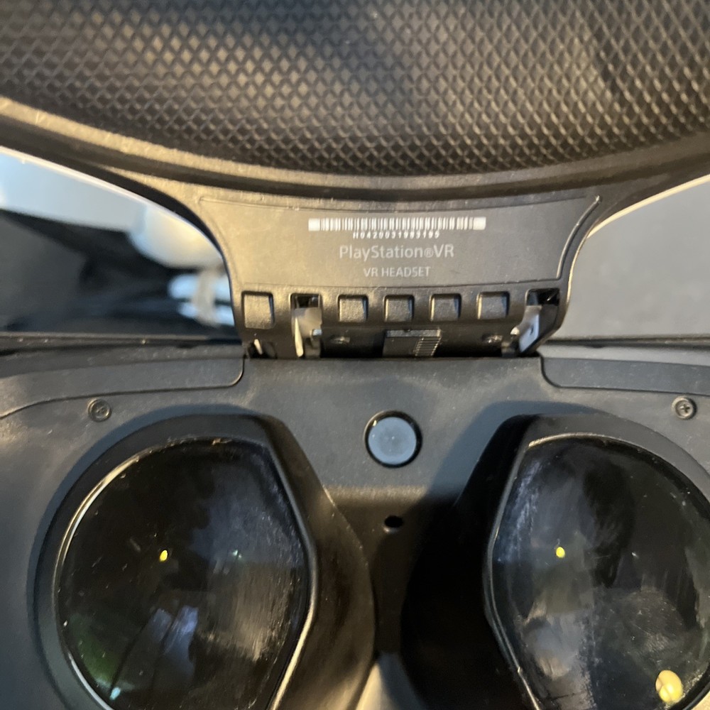 PS4 VR Headset Lot Untested