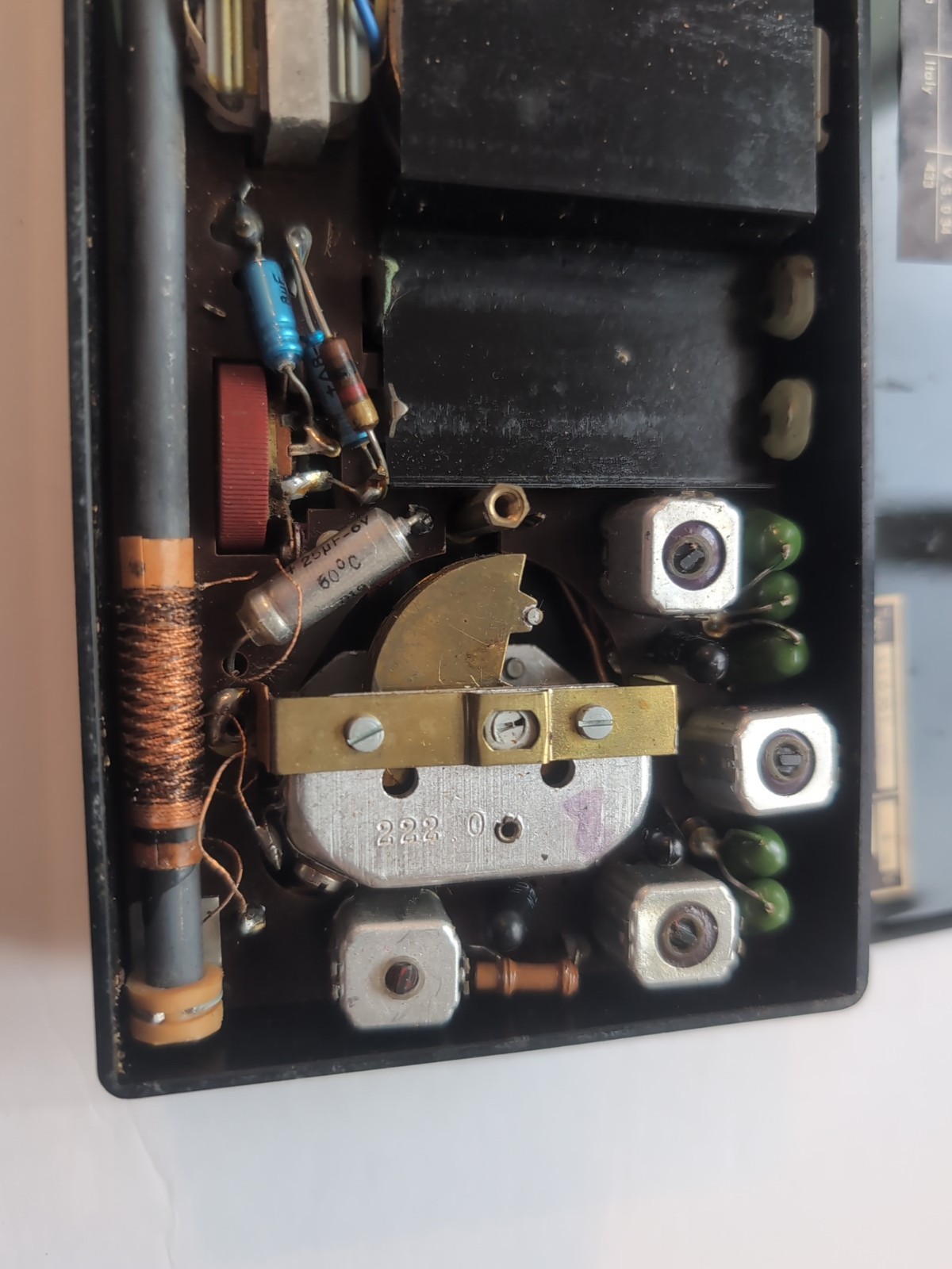 Rare Philips Transistor Radio L1 D 90 T 6V