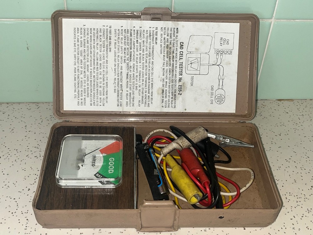 Sid Harvey's Cad Cell Tester Model #E55-2 Pre-Owned Complete WORKS