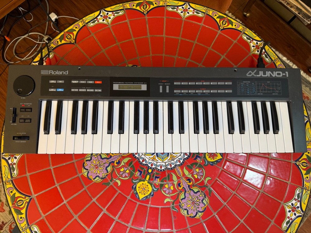 Roland Alpha Juno-1 49-Key Programmable Polyphonic Synthesizer 1985