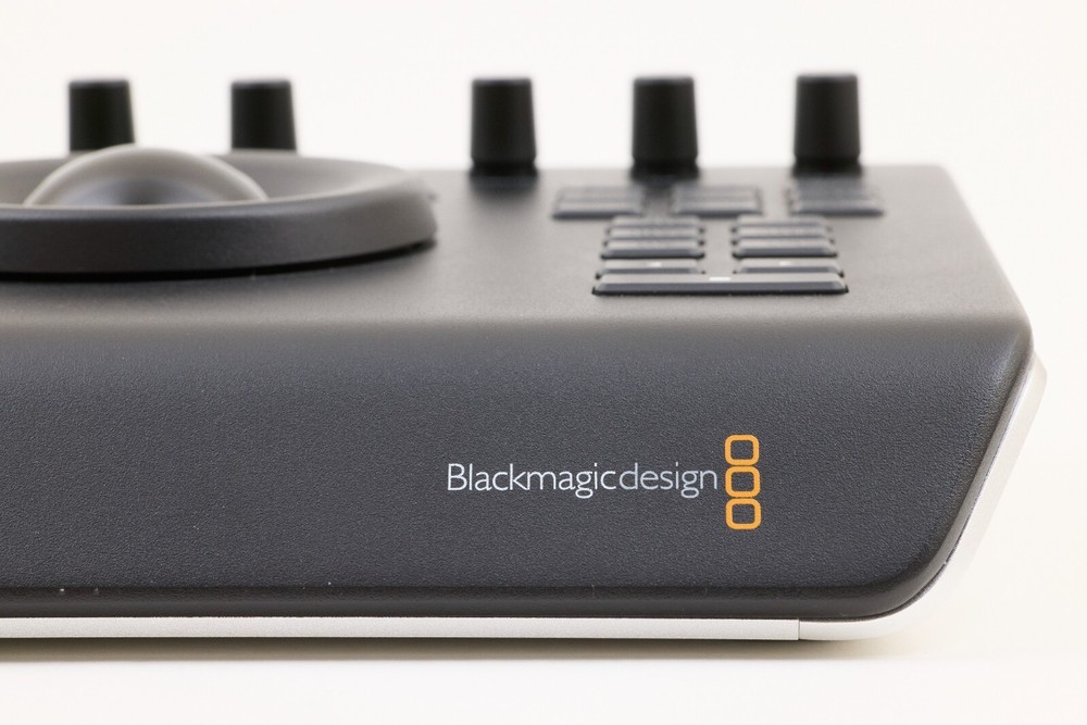 Davinci Resolve Micro Panel with Resolve Studio License