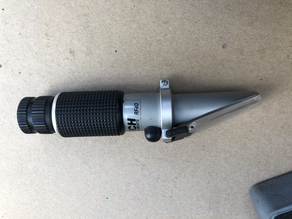 EXTECH Instruments Portable Retractometer RF40