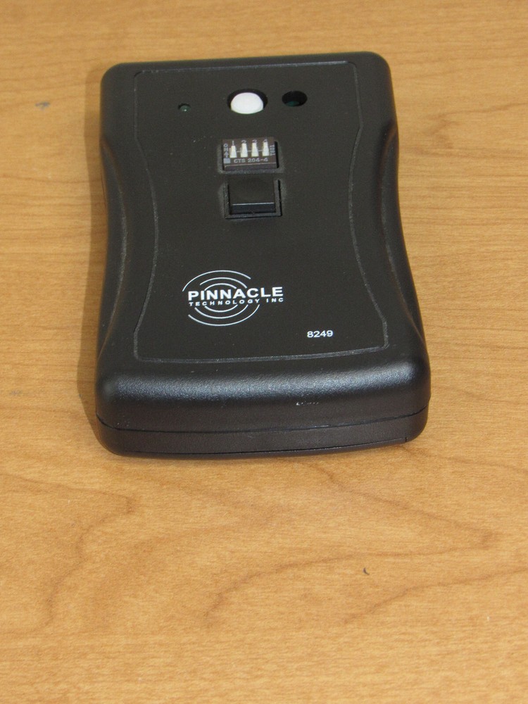 Pinnacle Technology 8249 Test Source for 8200 & 8400 Systems - UNTESTED