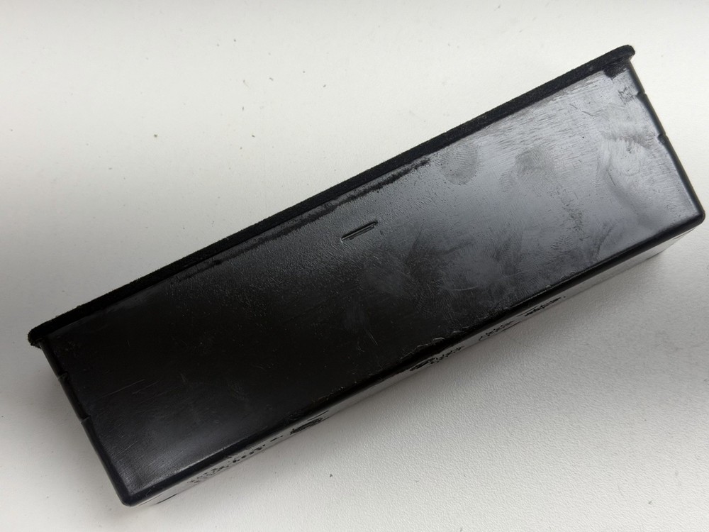 07 - 14 Cadillac Escalade Front Center Console NON-ASHTRAY Cubby Insert E64