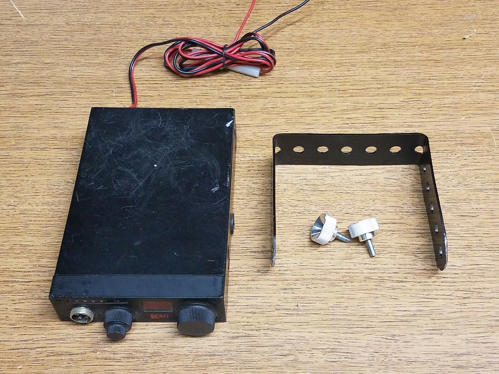 K40 CB Radio With Mount