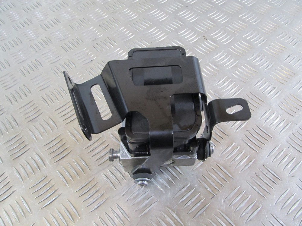 2013 TRIUMPH EXPLORER TIGER 1215 ABS Pump TD8407