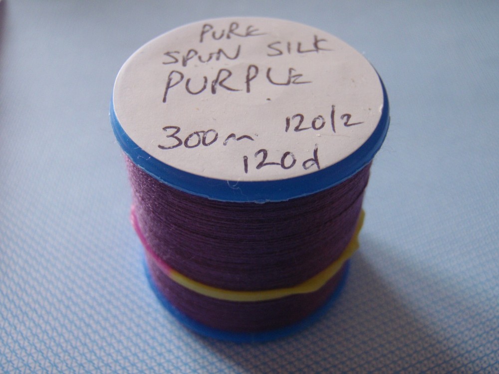 Pure silk fly tying thread - purple - 120d