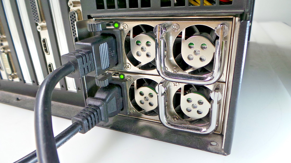 Cisco Application Visibility and Control (AVC) Computer - Model: AVC-X - Used