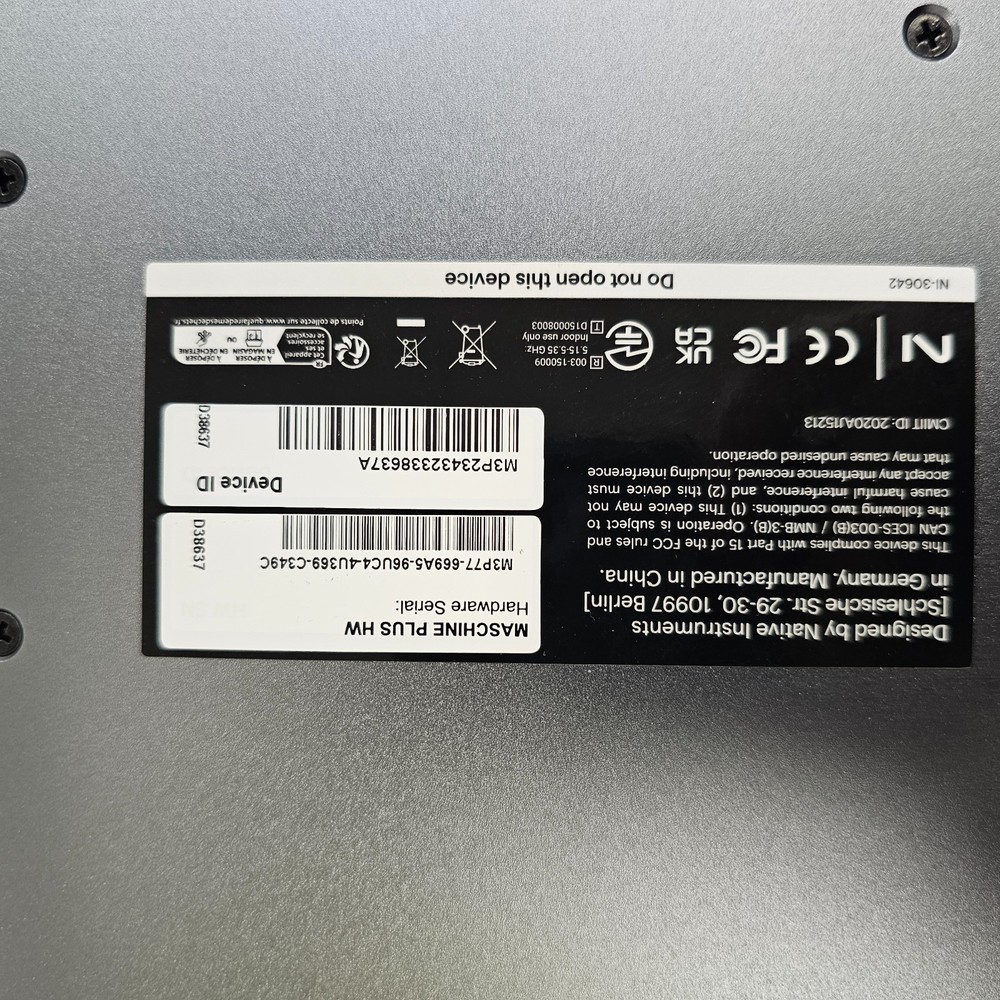 Native Instruments Maschine Plus HW Standalone + Original Box & 64GB Micro SD