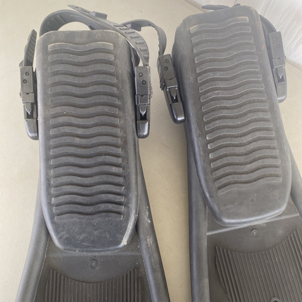 Genesis Blitz Open Heel Adjustable Scuba Dive Snorkel Split Fin Flippers Regular