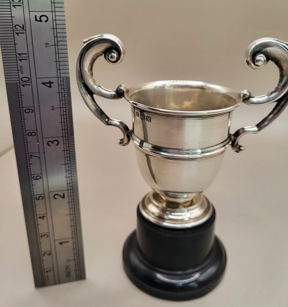 Solid Silver Antique Trophy Cup 43.9g, Hallmarked, Birmingham 1936. Refxdeod.