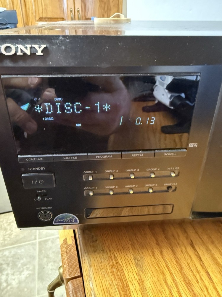 Sony CD Player CDP-CX450 400 Disc Changer Tested - No Remote Read Description
