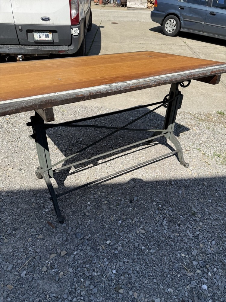 1920s Post Industrial Adjustable Easel Drafting Table Office Study Artist art