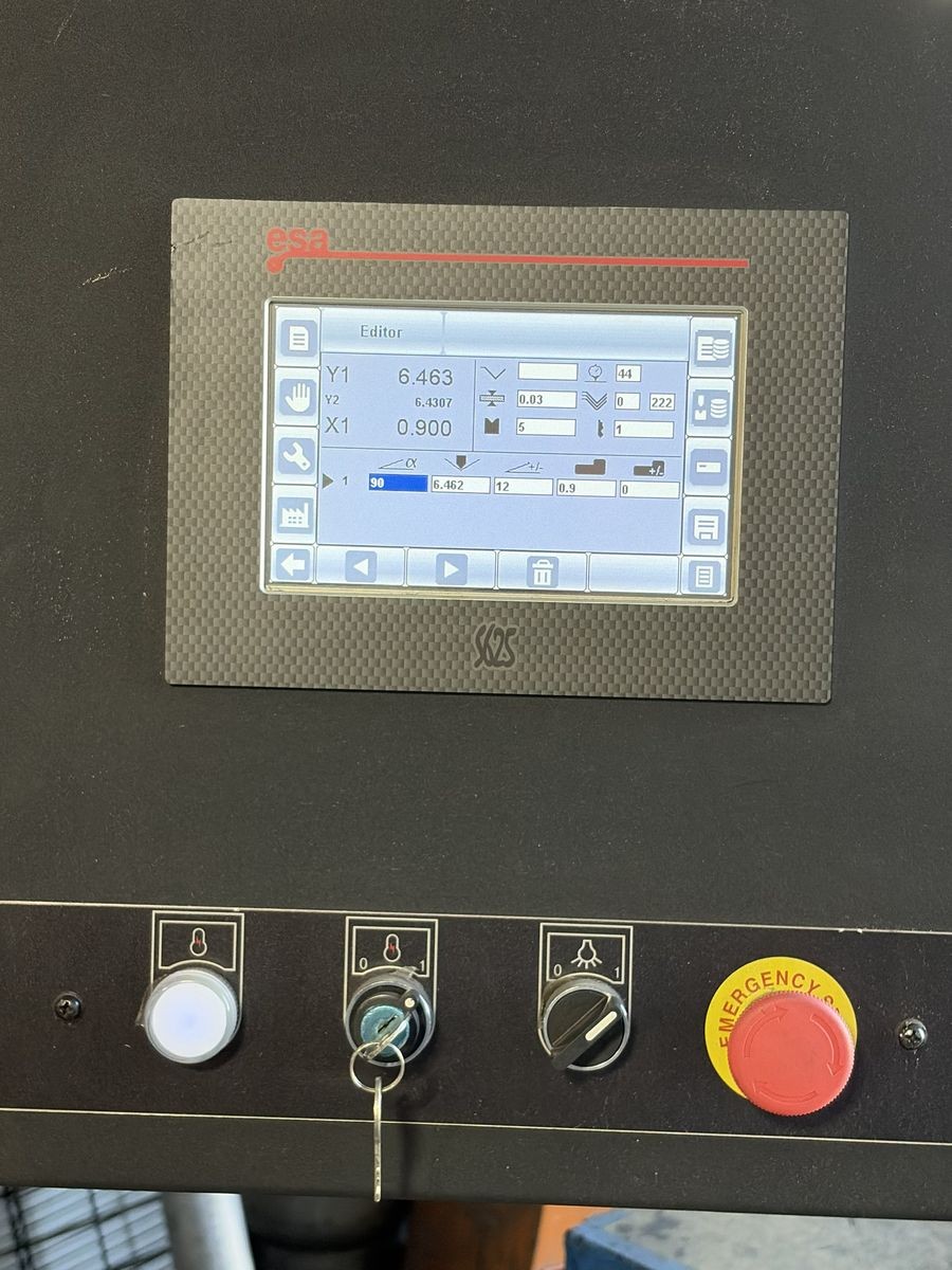 GMC HPB-7006 70 Ton x 6' CNC Hydraulic Press Brake