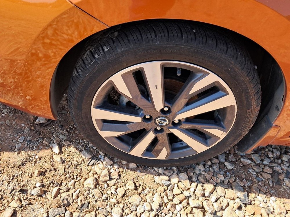 VERSA 2020 Glove Box 4837543