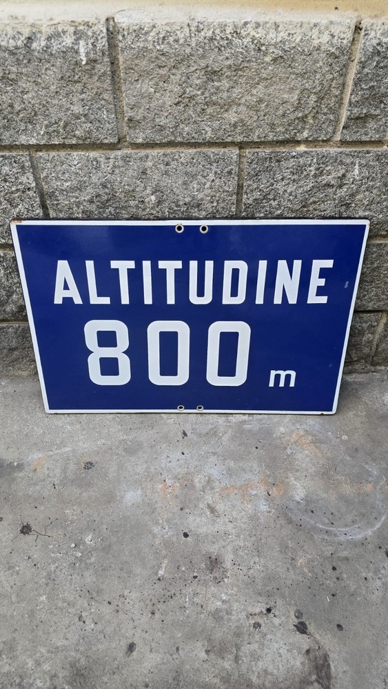 1963 Altitude 800 CTI Enamel Table Sign
