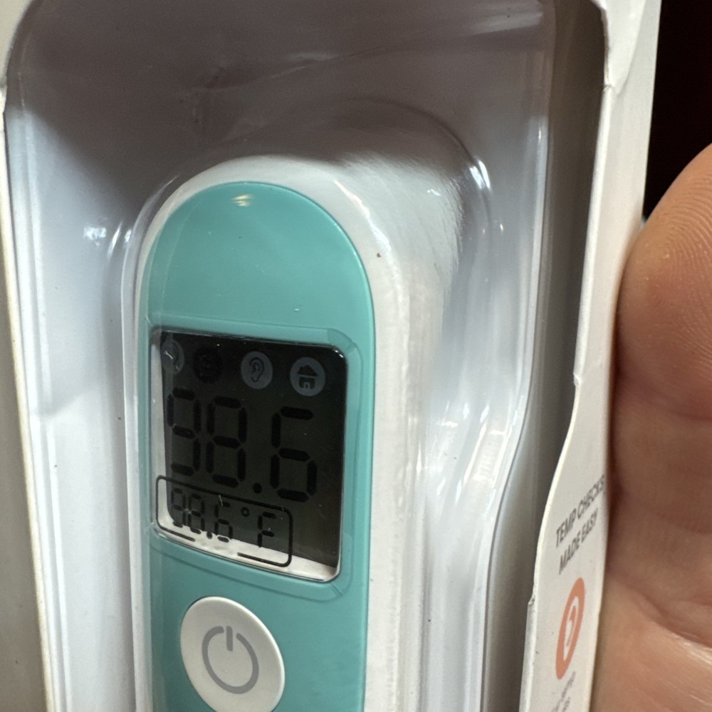 FRIDABABY 3 IN 1 FOREHEAD TOUCHLESS THERMOMETER **Damaged Box A52