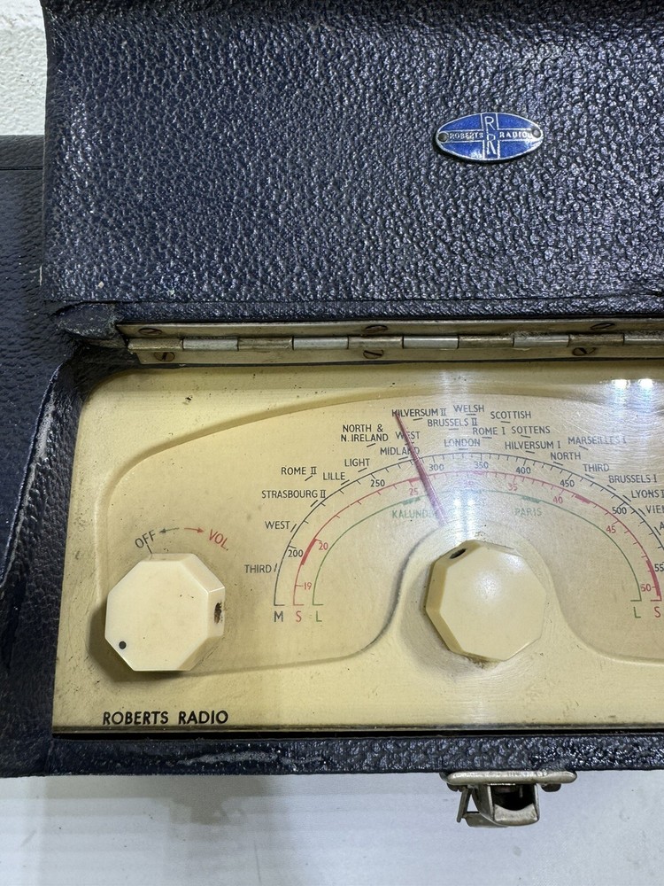Roberts 50429 Valve Radio Untested