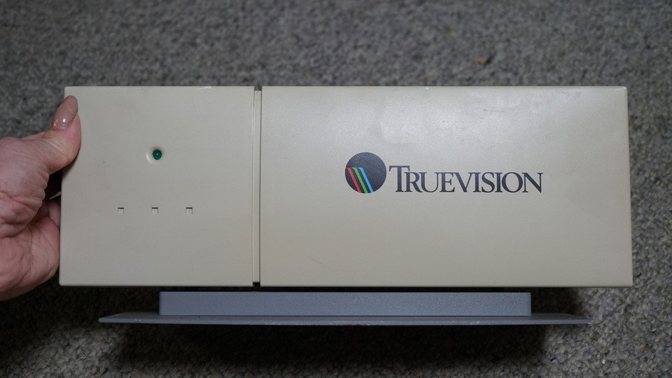 Targa 2000 RTX/Pinnacle Truevision, Stand Alone W/Documentation