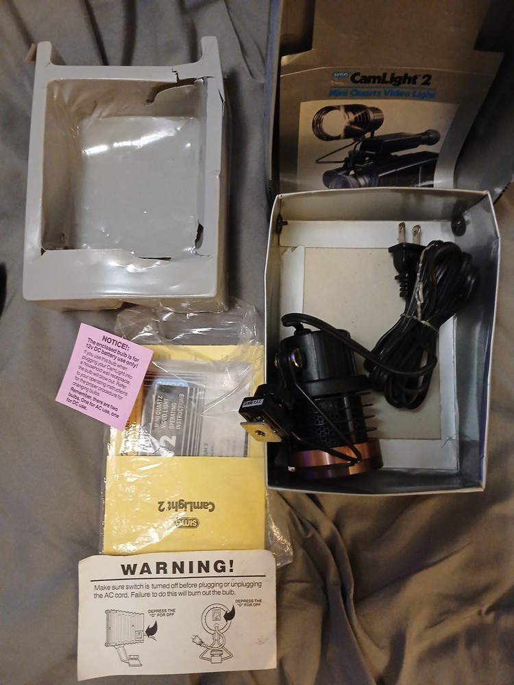 Sima CamLIght Mini Quartz Video Light AC/DC, Original Box Extra Bulb Lightweight
