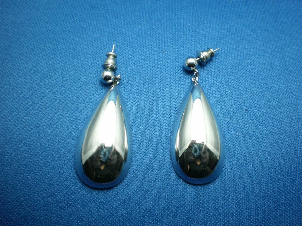 Vintage Silver Toned Drop Dangle Earrings with Backings
