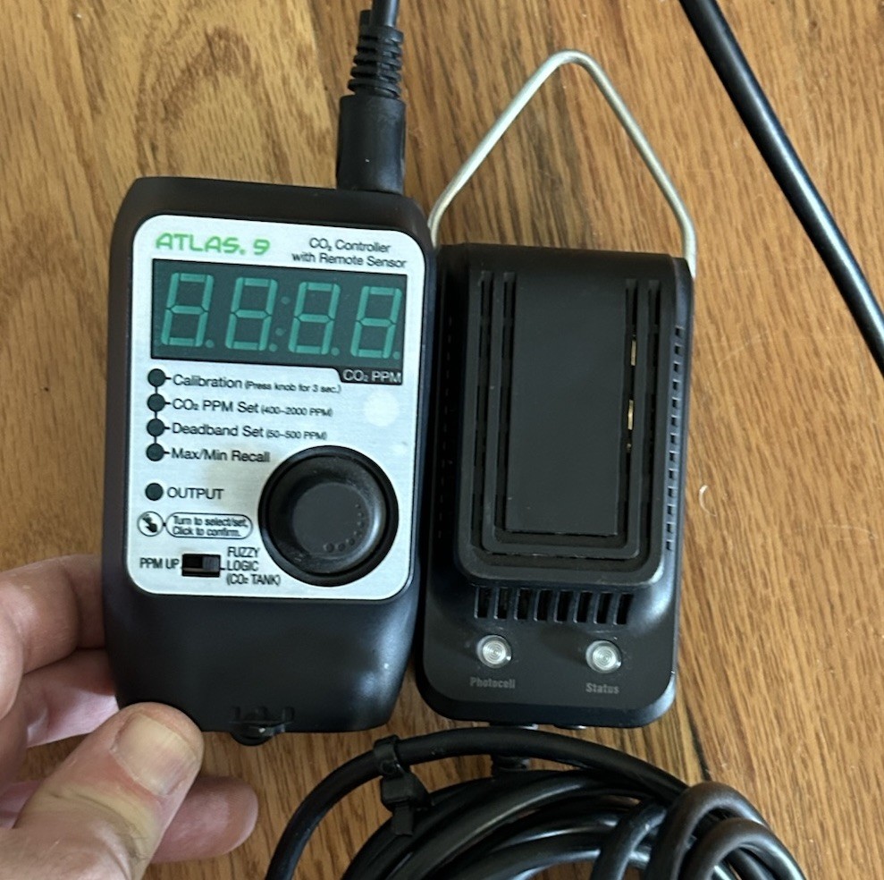 Titan Controls ATLAS 9 CO2 Controller with Remote Sensor 10 Amps/120Volt