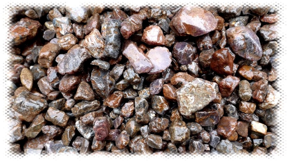 1 POUND LOTS STAR SAPPHIRE / RUBY COMMON CORUNDUM CRYSTAL ROUGH