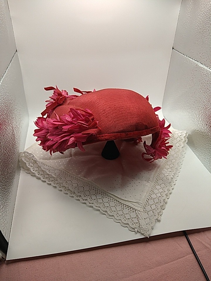 Vintage Ladies Flapper Red Casque Hat Handmade Silk Flowers Velvet Trim Original