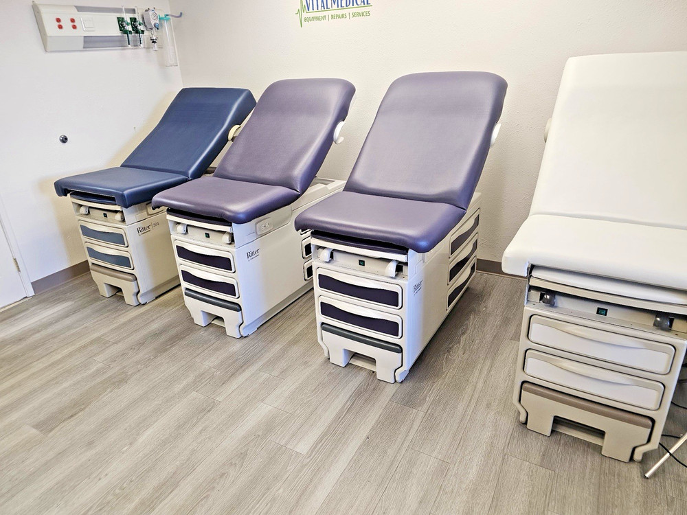 Ritter 204 Exam Table