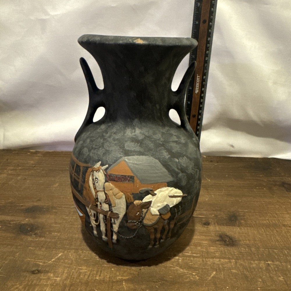 Pottery handpainted old America
