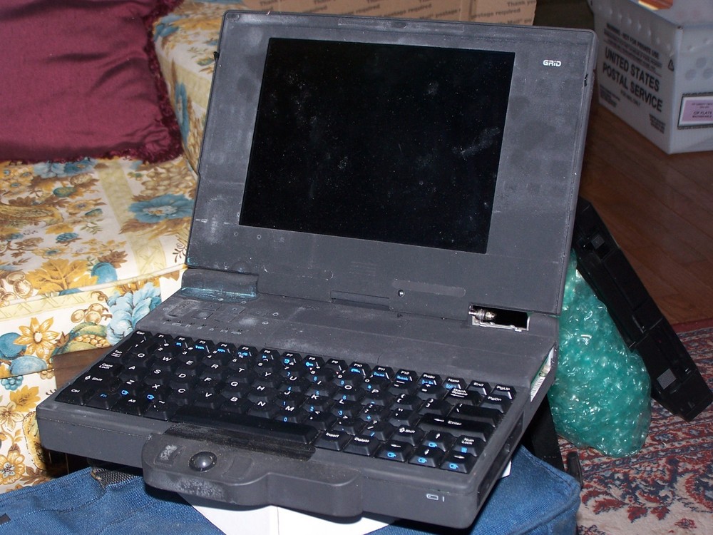 Grid  Model 4025 Laptop Computer