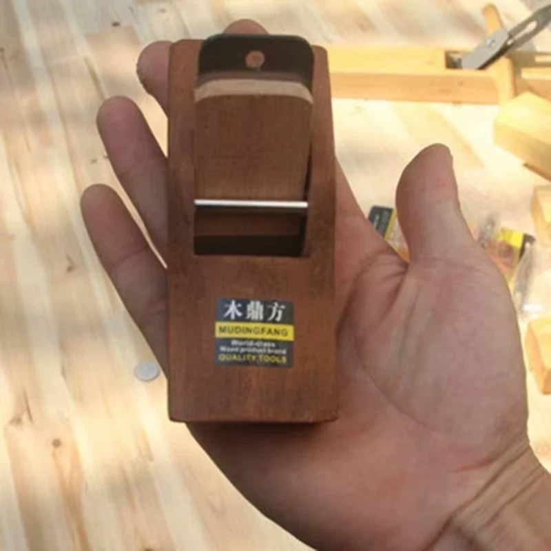 1pc Mini Woodworking Hand Plane Carpenter Edge Planer Tool - NEW