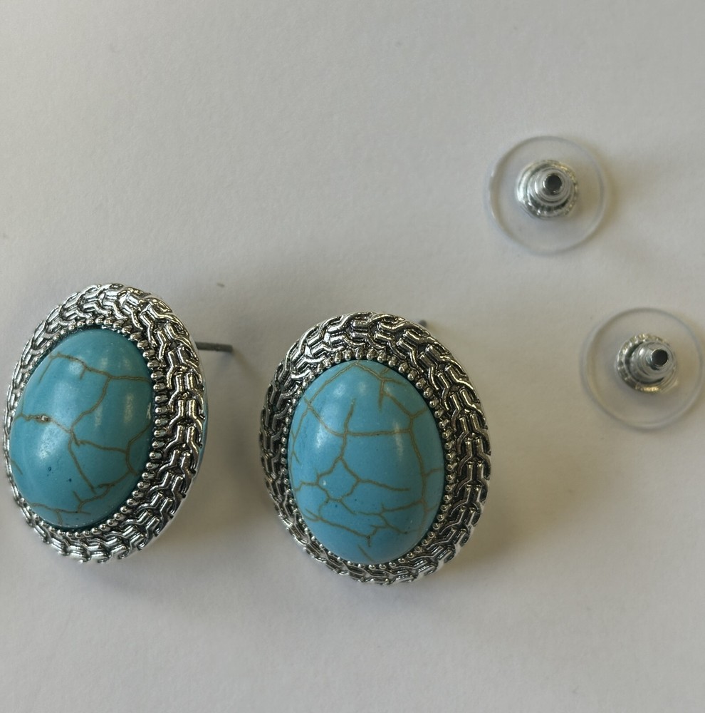 DIY Turquoise Necklace and Earrings Set