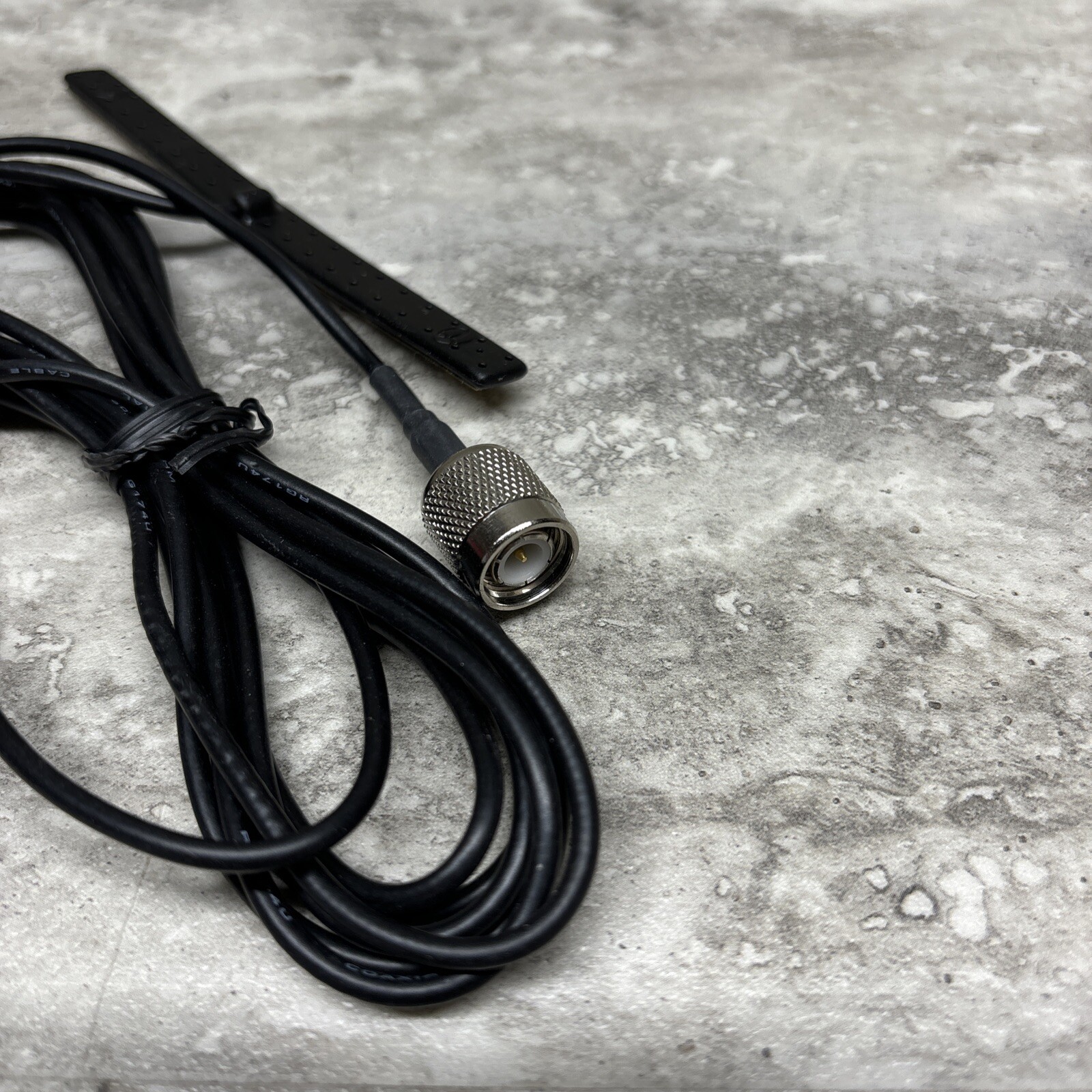 Panorama Antennas EDE3G-2-5T Tri-Band High Performance Internal Antenna, New