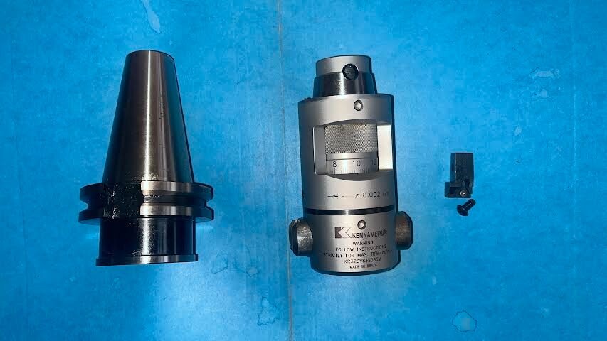 Romicron Boring Head 65.79 mm Model# KR32SVS3B085 and Holder