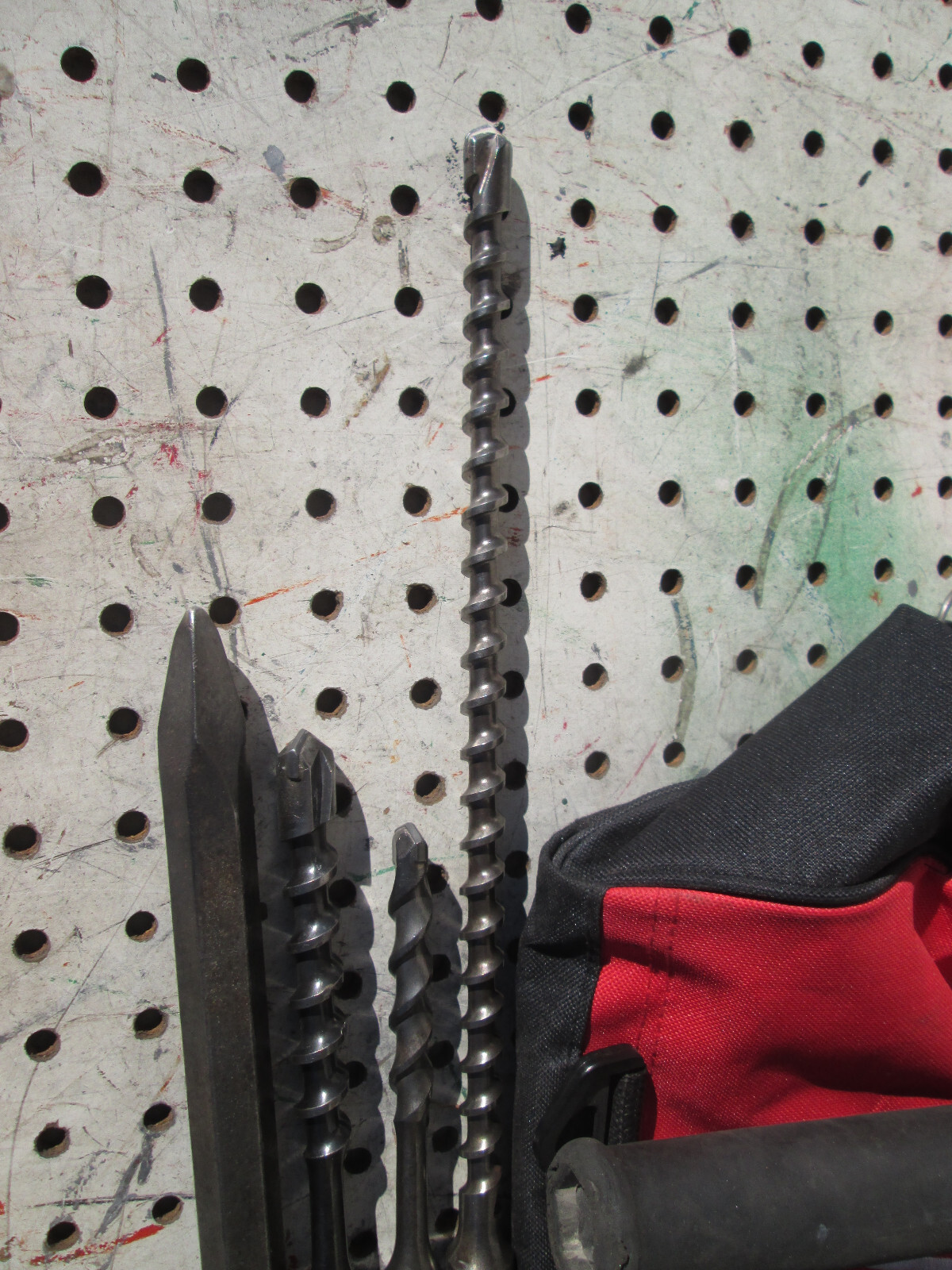 Black & Decker (DeWalt) 1- 1/2 Vari Rotary Hammer Drill 5096 Made Italy 4 bits