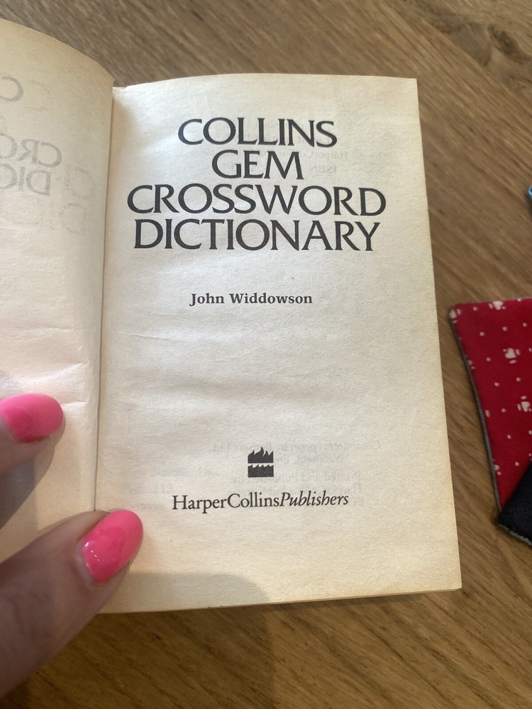 Collins Gem Crossword Dictionary Pocket Size Hardback 1994.