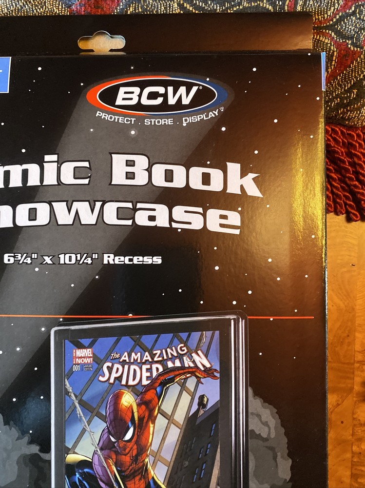 BCW Comic Book Holder UV Showcase CURRENT Wall Mount Display Case Frame Modern