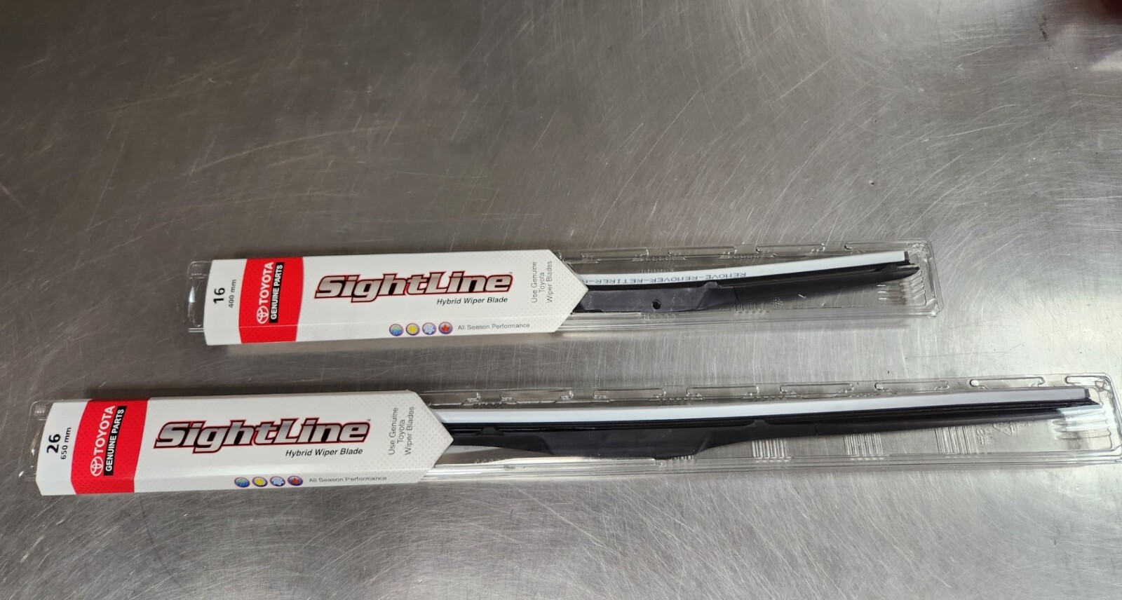 2019 - 2024 Rav4 Genuine Toyota Front Wiper Blades 85212YZZ1KTM & 85212YZZ1BTM