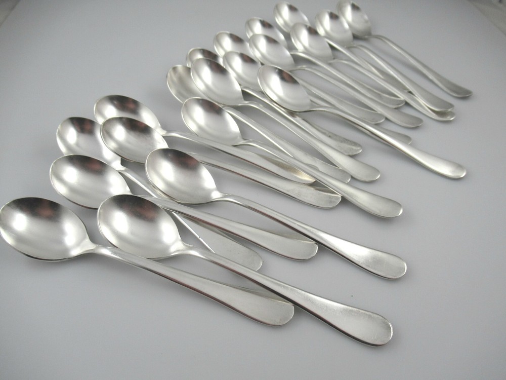 20 Small Silverplate Spoons with Satin Finish by Wallco Extra
