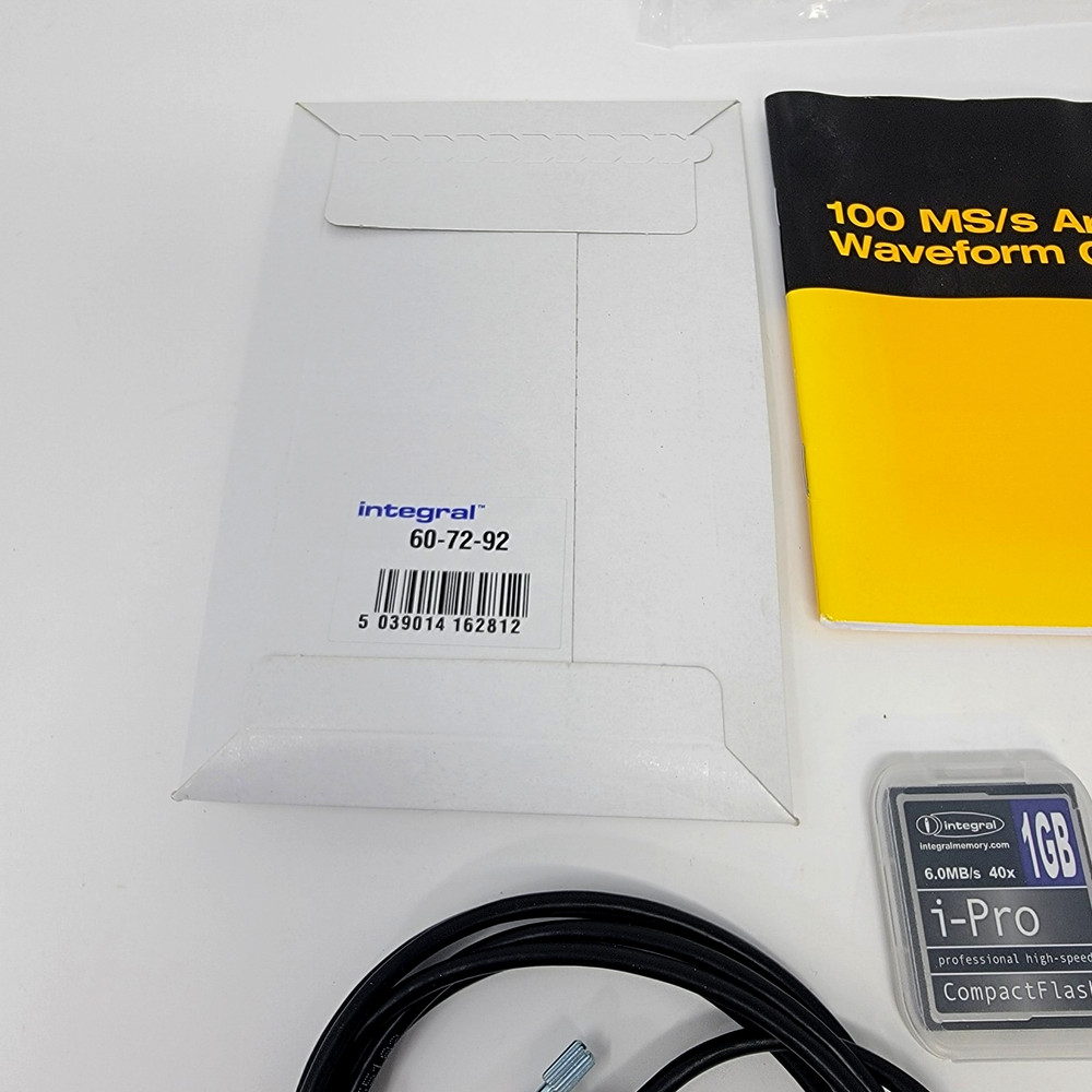 FLUKE MS/s ARBITRARY WAVEFORM GENERATOR MANUAL CD ROM CABLE KIT NEW