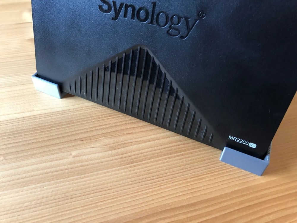 Synology MR2200ac Wall Mount