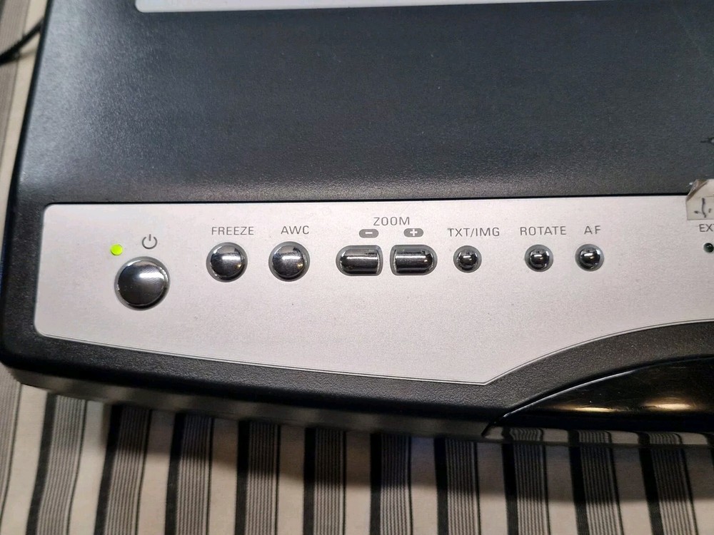 SAMSUNG Digital Presenter SDP-900DXAN