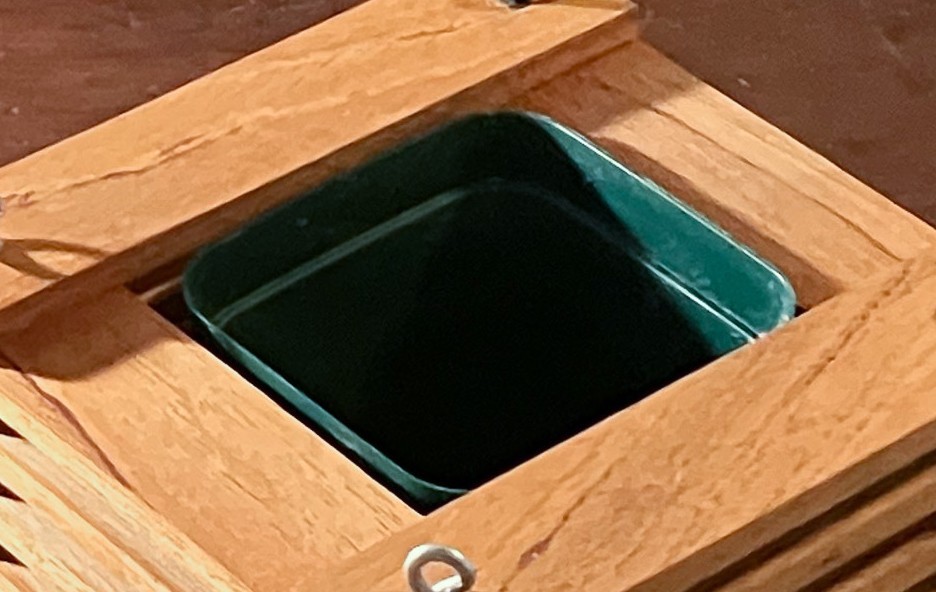 Handmade Rustic Treated Pine Square Hanging Basket - Painted Edges 🌿