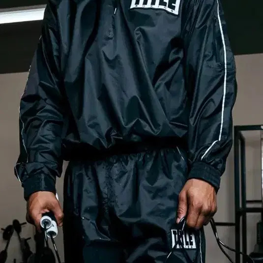 TITLE Boxing Black Training Set - Size S, Excellent Condition