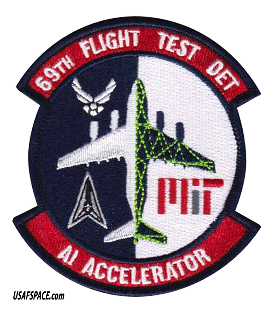USAF 69TH FLIGHT TEST DET- MIT -AI-ARTIFICIAL INTELLIGENCE ACCELERATOR-VEL PATCH