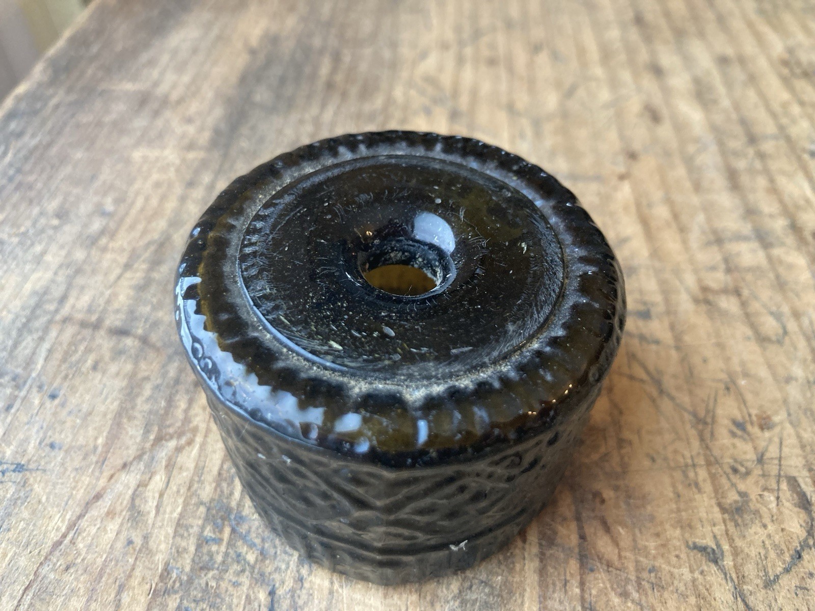 OPEN PONTIL 3 MOLD KEENE DIAMOND GEOMETRIC INKWELL olive green