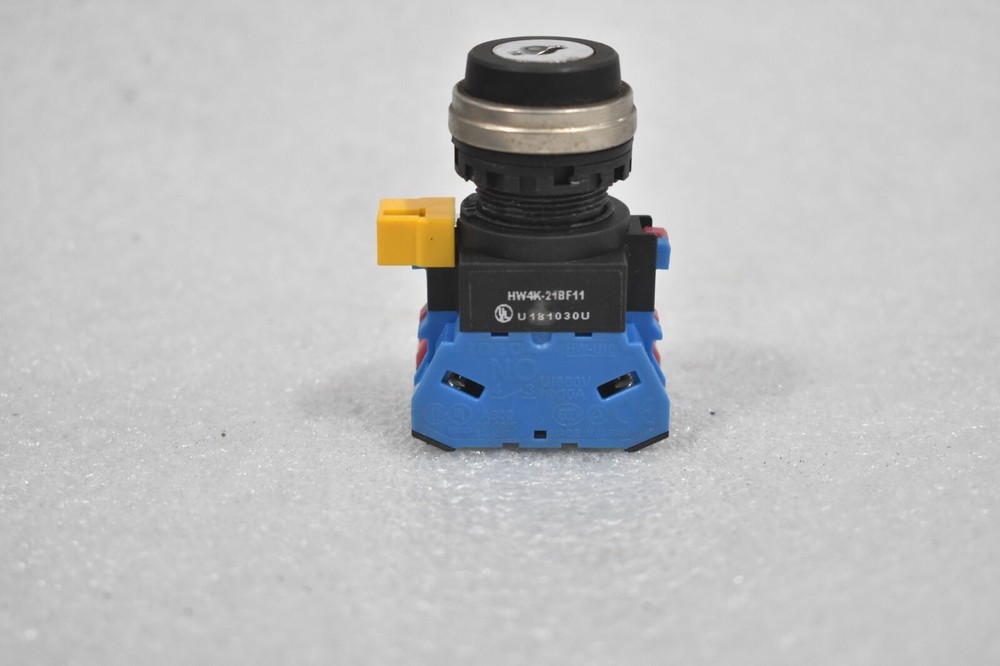 IDEC HW4K-21BF11 KEY SWITCH ASSEMBLY, 2 POSITION, 2.5" INCH HEIGHT (PARTIAL KIT)