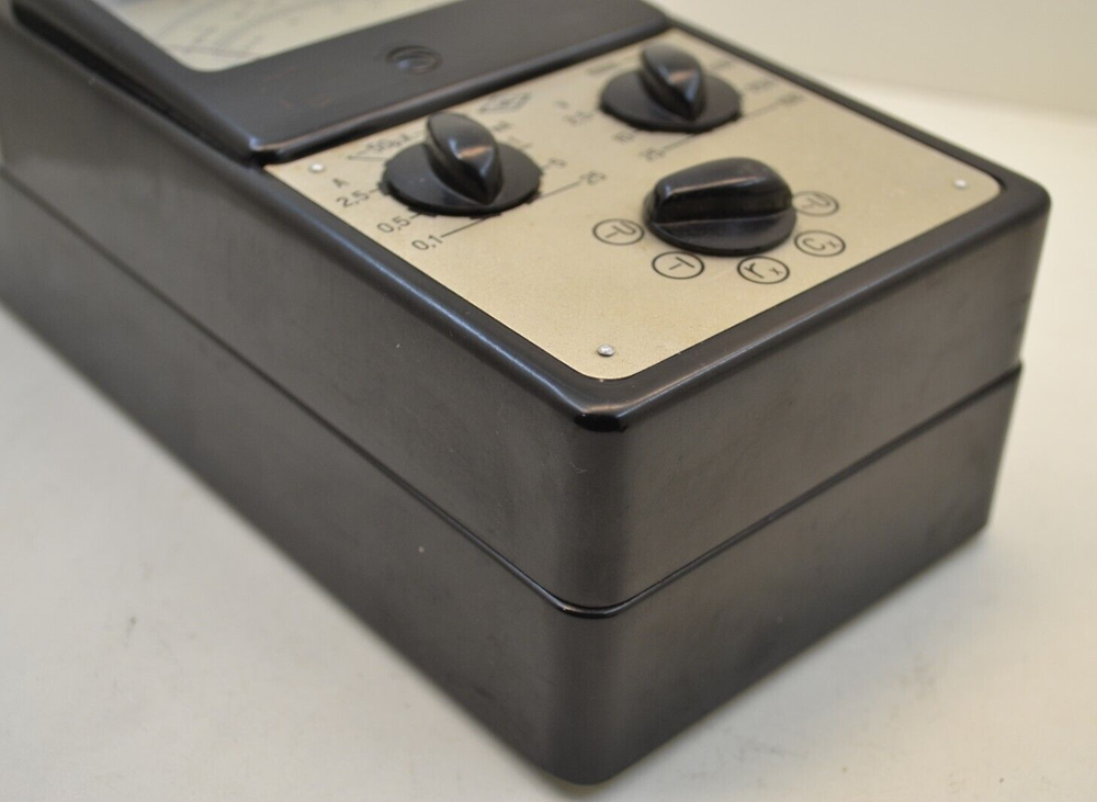 Vintage electrical instrument С435 from 1969 - combined measuring device