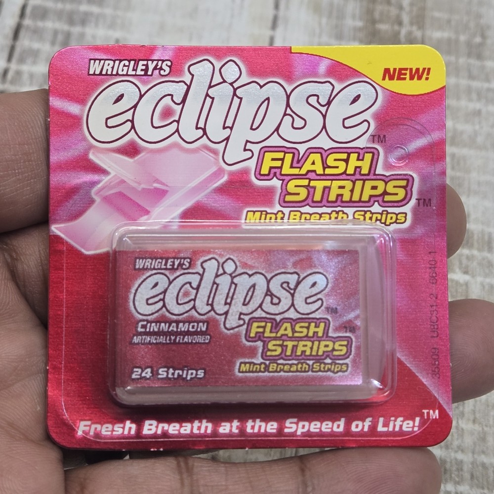 Wrigley's Eclipse Flash Strips Cinnamon Mint Breath Strips 1 Collectible Pack